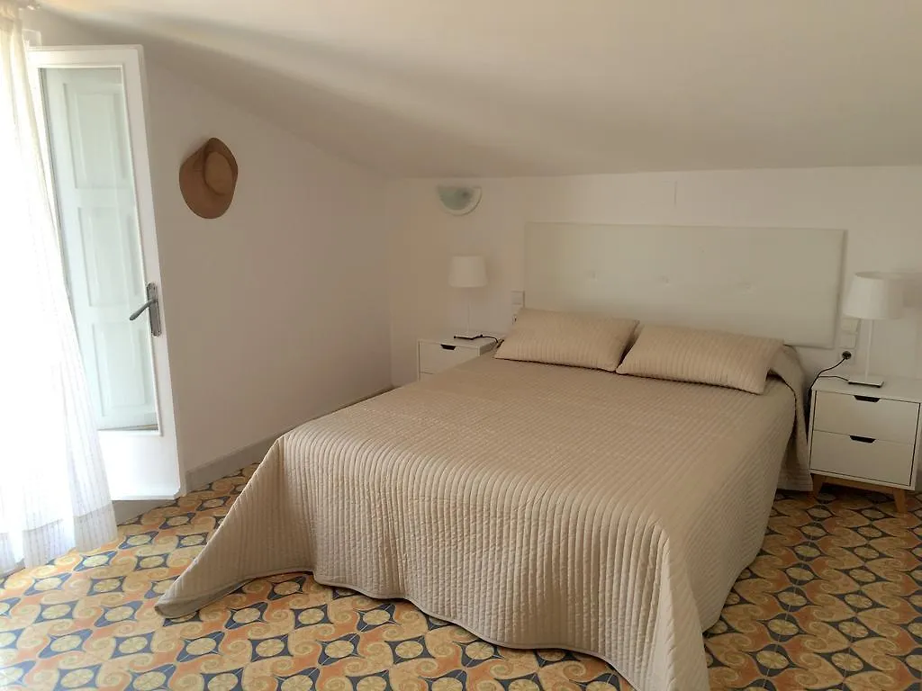 Apartaments La Palmera, Terrace & Pool Sant Marti d'Empuries Apartment